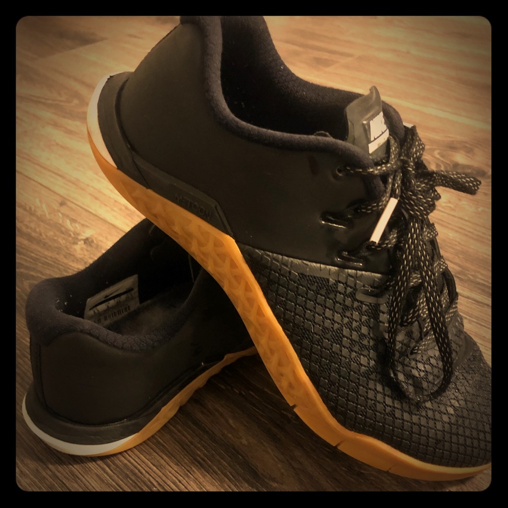 8.5 Nike Metcon 4 XD X Chalkboard (Women’s)